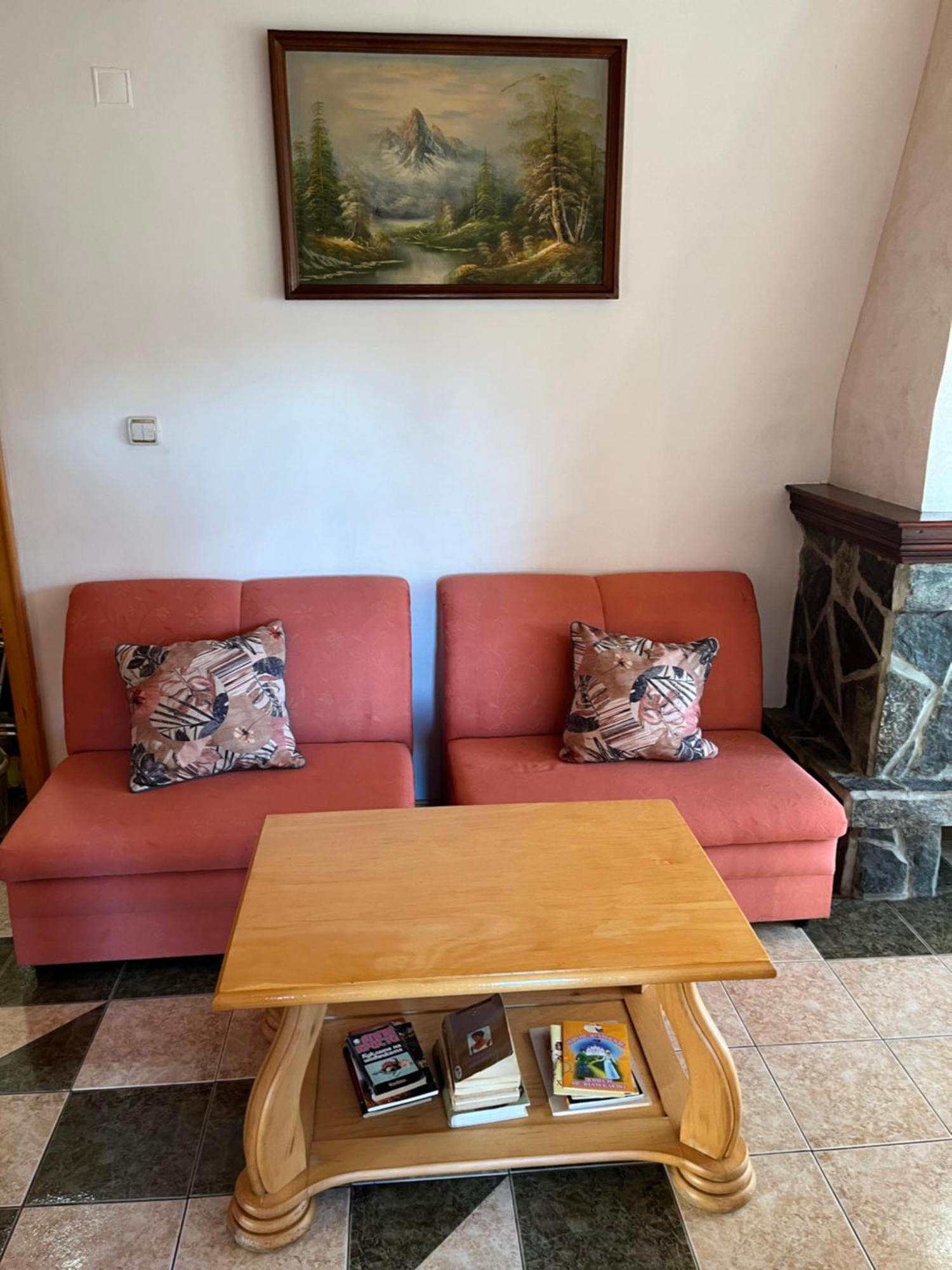 Orehite Guest House ซาโมคอฟ ภายนอก รูปภาพ